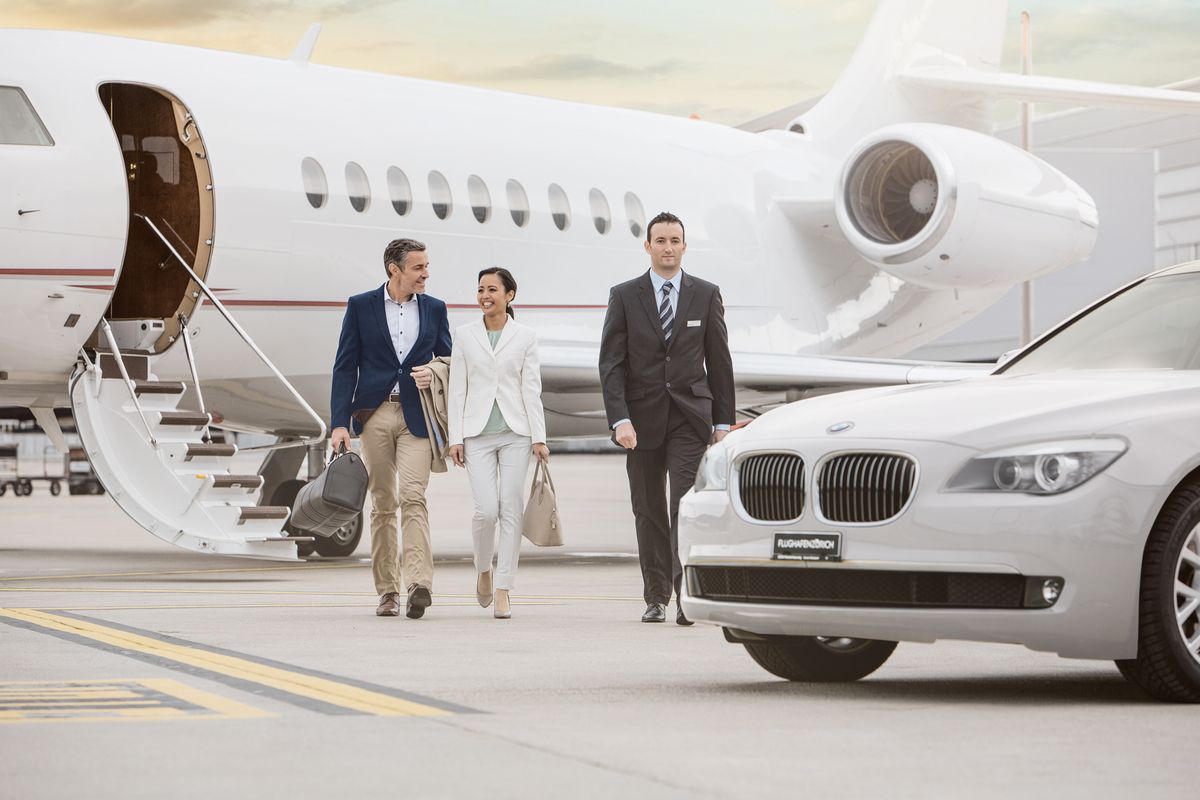 Airport Transfers. Zynnco Chauffeurs