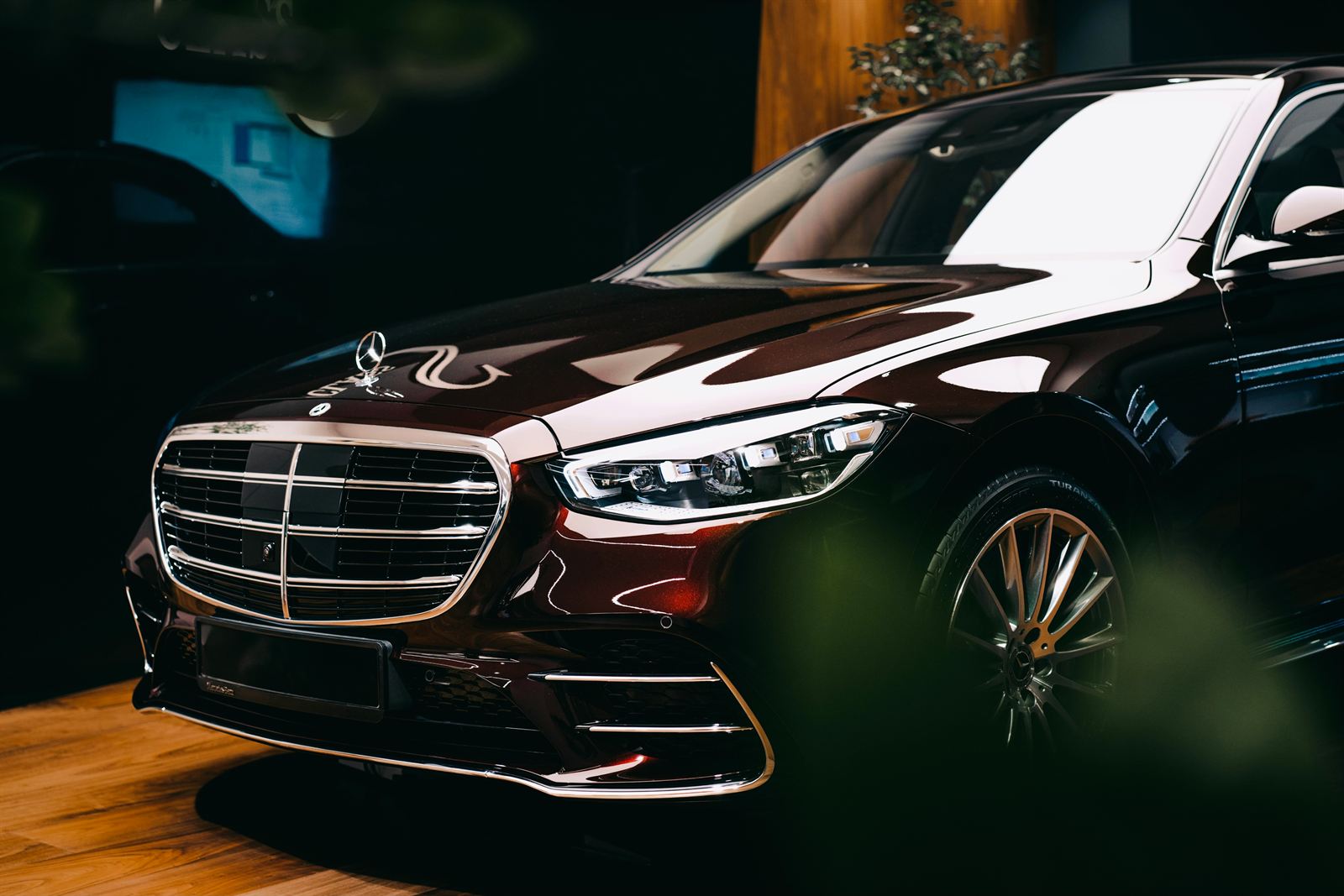 Hotel Transfers. Zynnco Chauffeurs